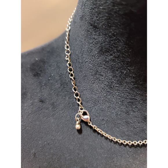 Women's Elegant Gold Tone Crystal Necklace With Lobster Clasp Sparkling Design - Picture 6 of 6